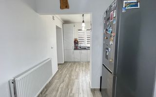 Apartament 3 camere de vânzare | Etaj 4 | Zona Micro 15 - Poză 16