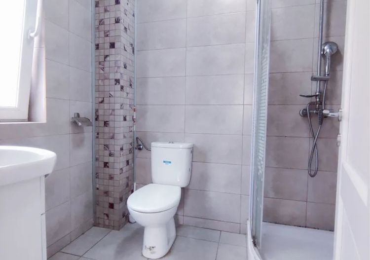 Vilă cu terasă de vis, mansardă cochetă și confort deplin I Sacalaz - Poză 8