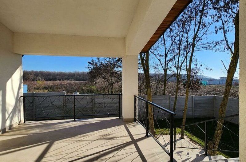 Vila individuala Snagov Tancabesti padure - Poză 4