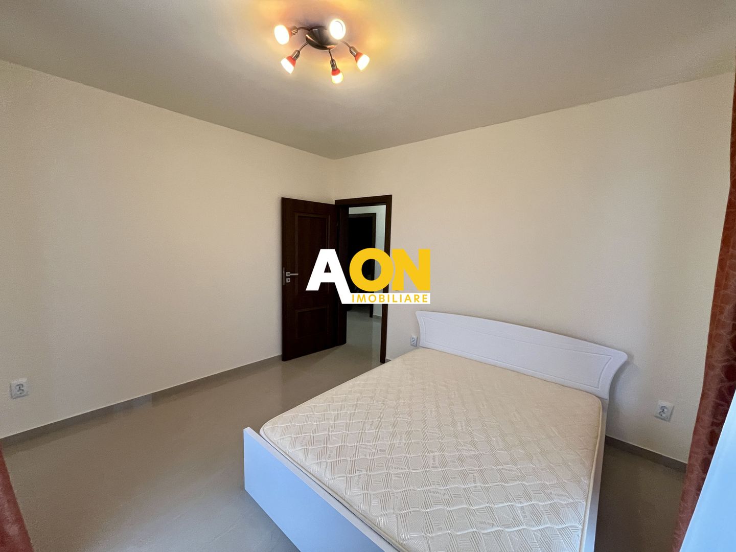 Casă Individuală, 4 Camere, Zona Alba - Micești - Poză 5