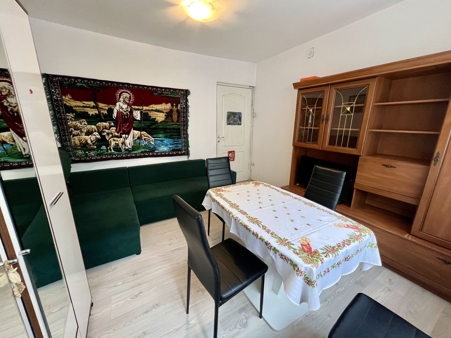 De Inchiriat | Ap 2 Cam | Parter | Mobilat + Utilat | Zona Sagului - Poză 2