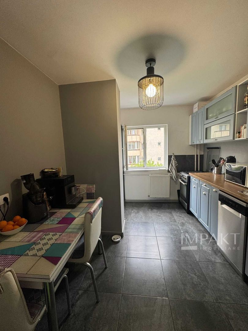 Apartament cu 4 camere, decomandat, garaj, Cartier Mărăști! - Poză 7