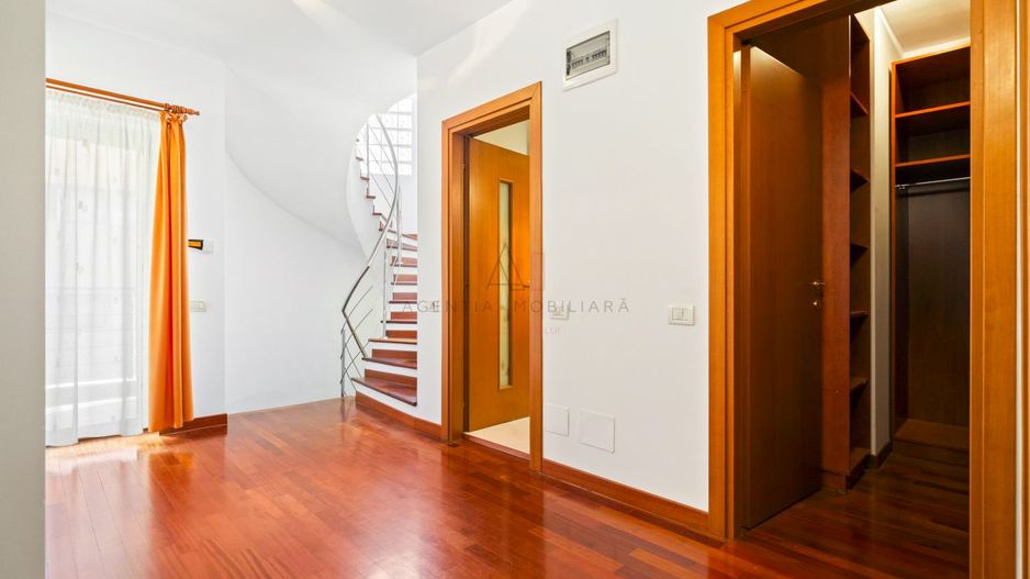 Vila Soseaua Nordului | Gradina | Garaj - Poză 11