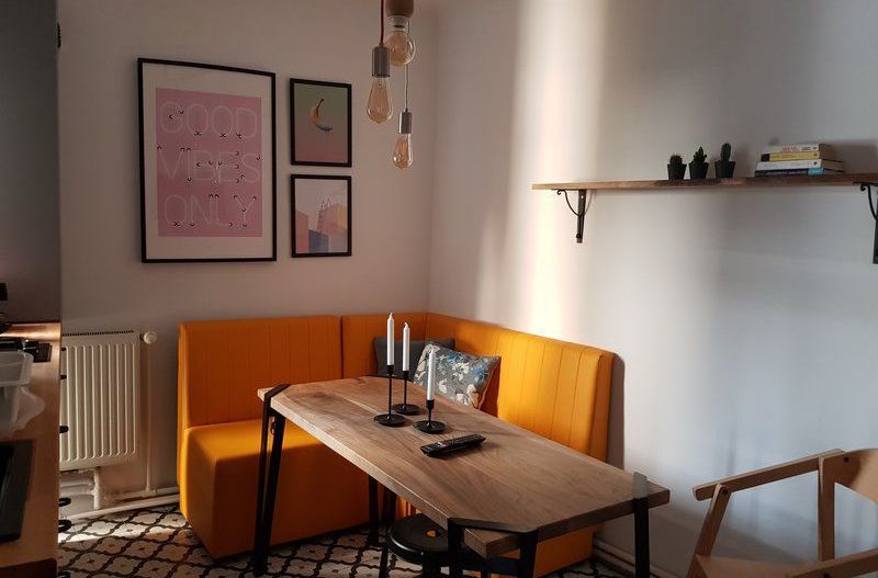 AP. 2 CAMERE UNIRII,BUCATARIE INCHISA, CENTRALA PROPRIE,MOBILAT MODERN - Poză 3