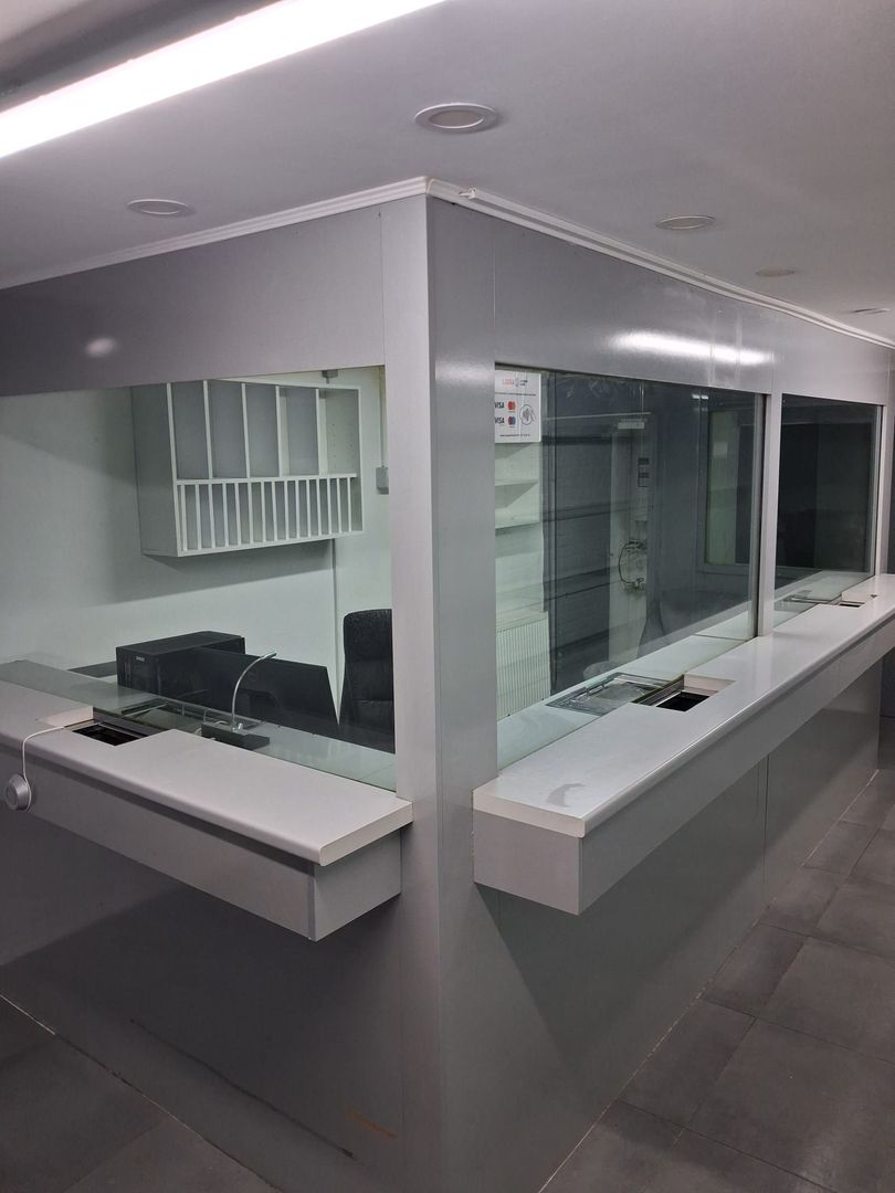 Spațiu comercial complet echipat - Poză 1