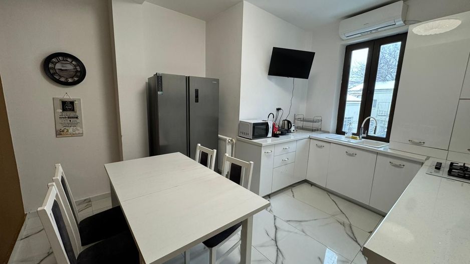 APARTAMENT-CENTRALA PROPRIE – 3 CAMERE - METROU TINERETULUI - UNIRII - Poză 7