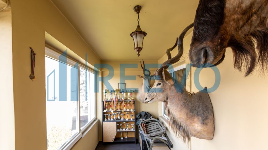 Clădire și teren pentru investiție, central Roman - Poză 34