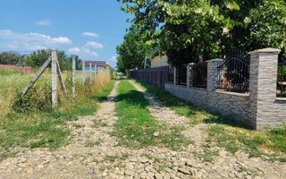 Teren intravilan de 1300 mp în sat Popricani, comuna Popricani, județul Iași - Poză 6