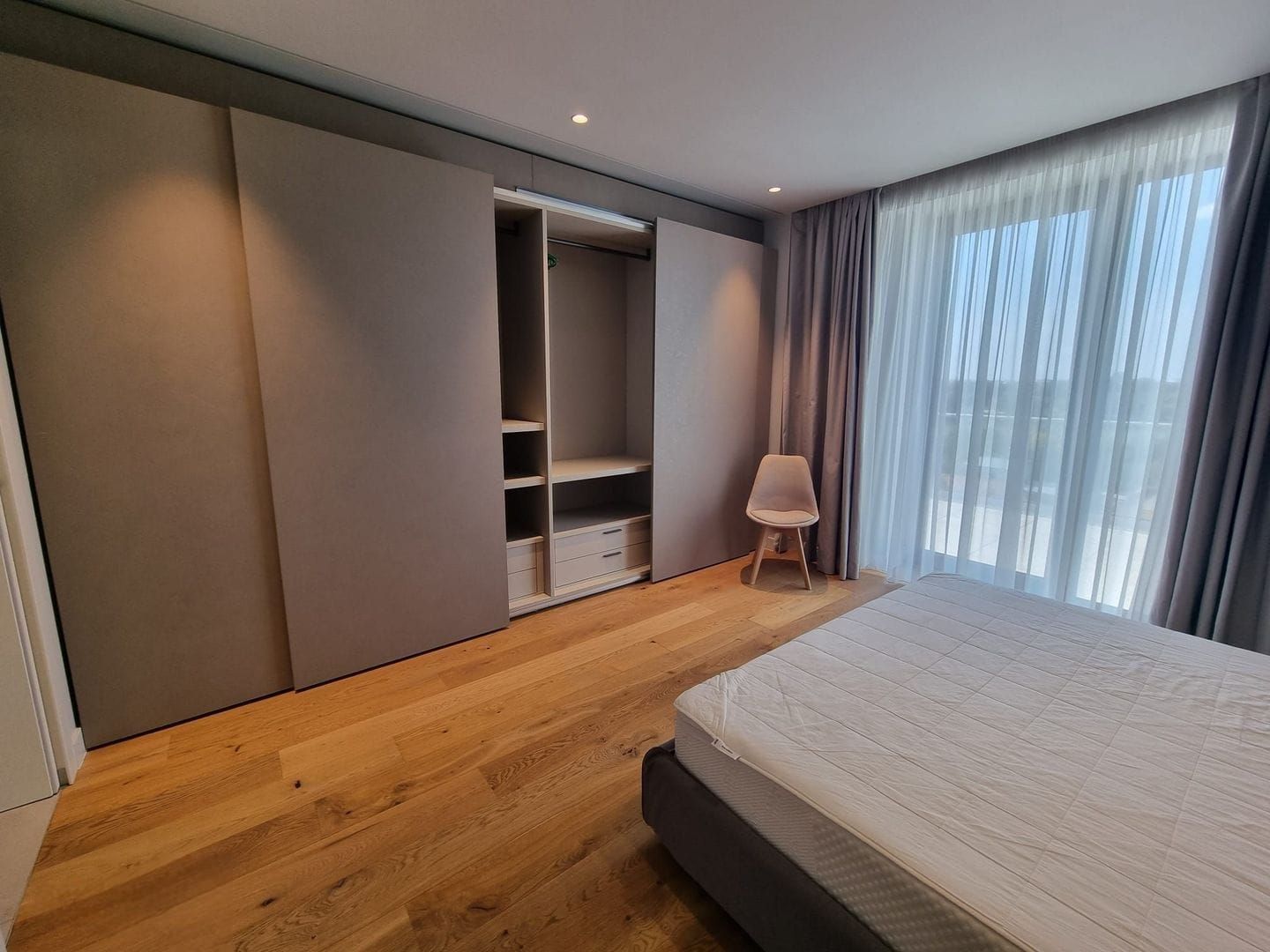 Penthouse exclusivist 5 camere și vedere la lac - Poză 6