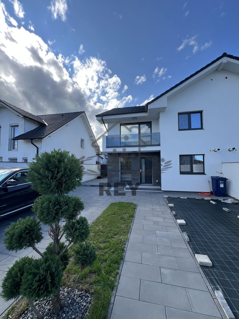 Duplex la cheie 4 camere | Calea Cisnădiei | Arhitecților - Poză 13