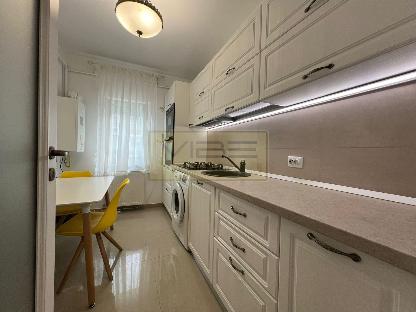 Apartament  2 camere cu parcare Bucium - Poză 16