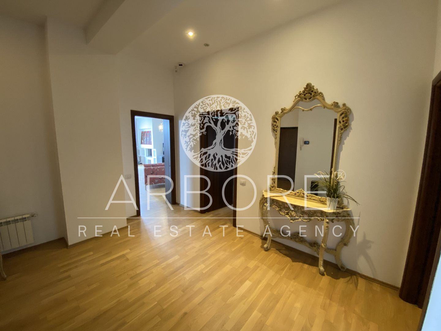 Vila elegantă 8 camere de închiriat, Sector 1, 700 mp teren - Poză 18