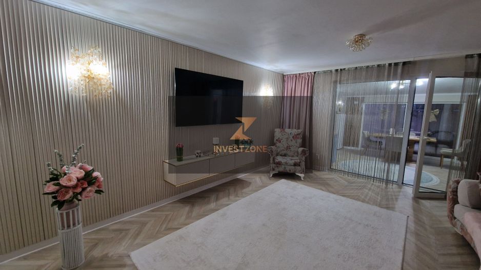 Casa de vanzare in Podgoria - Poză 1