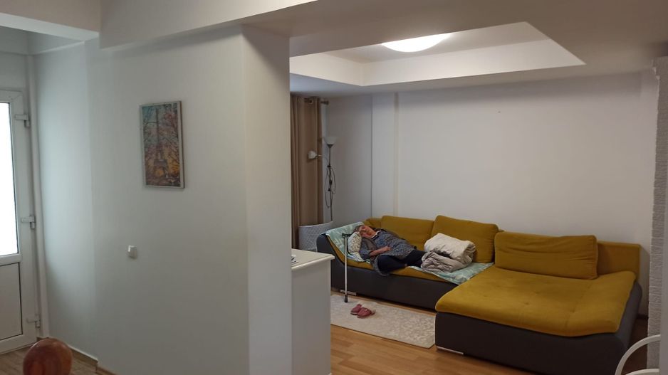 vila triplex,deosebita,mob-util partial/complet/Frumusani-Calarasi - Poză 37