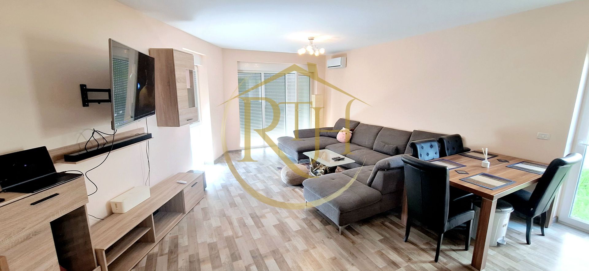Oferim spre vanzare apartament 2 camere, 60 mp curte, Giroc, 0% Comision - Poză 7