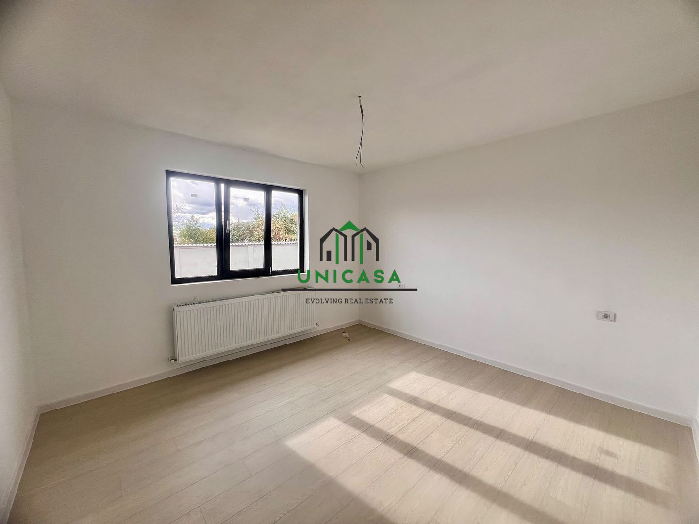 Casa Stuparei/3 Camere/La Cheie - Poză 3