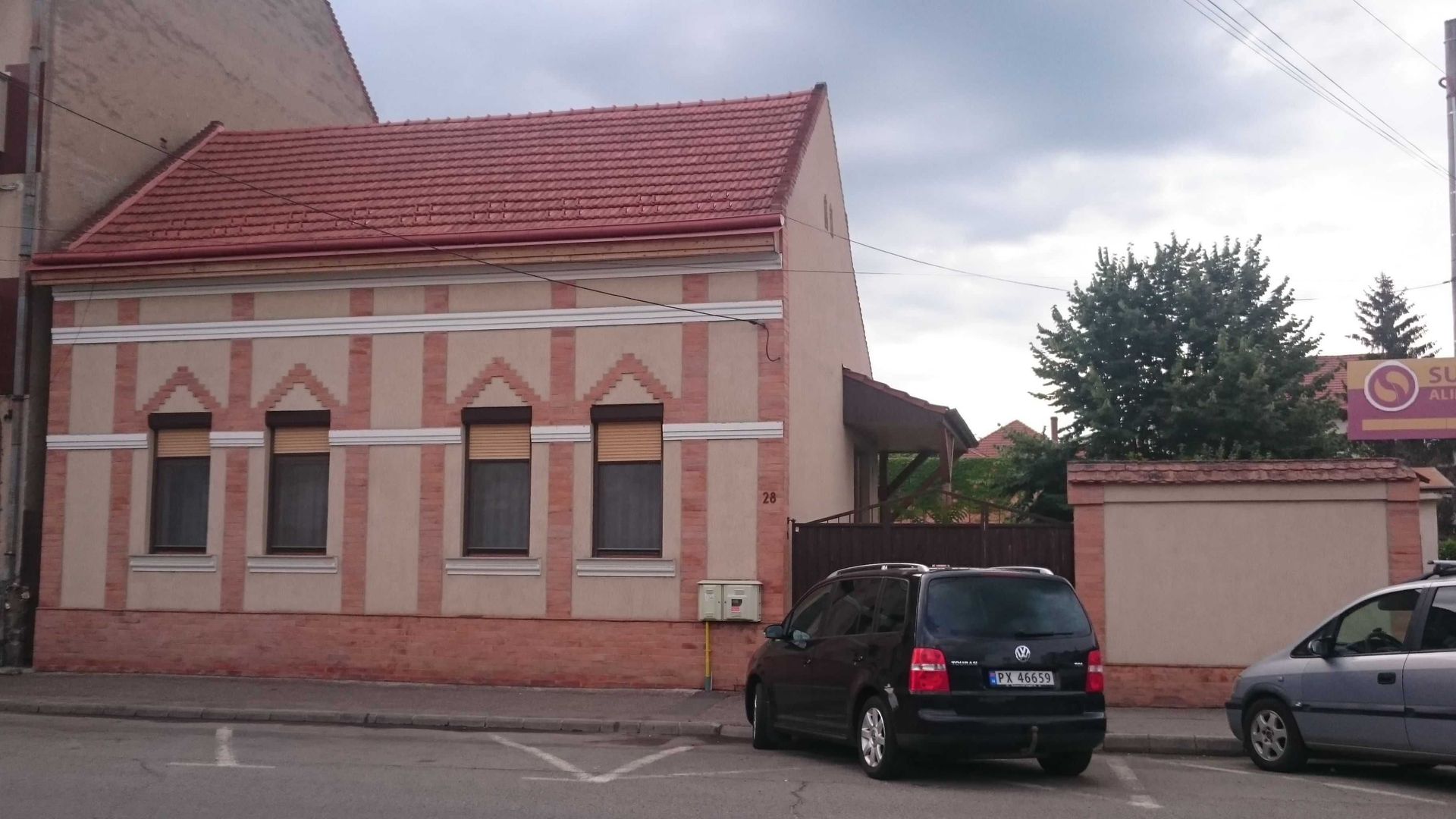 BRASADAS vinde casa in zona CENTRALA. - Poză 1