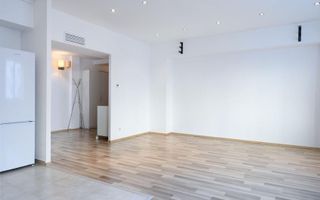 Apartament 3 camere | 2 băi | 84 mp | Etaj 10 Sector 4 - Poză 4
