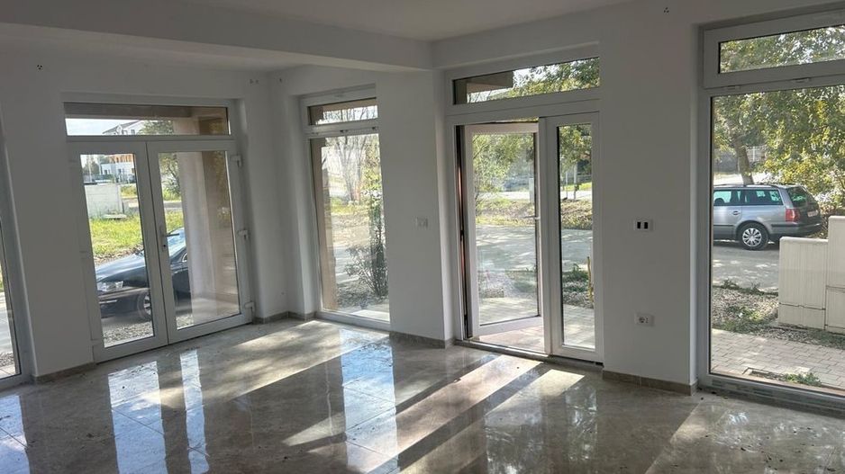 Spatiu comercial de inchiriat | Braytim | Loc de parcare | Disponibil imediat - Poză 1