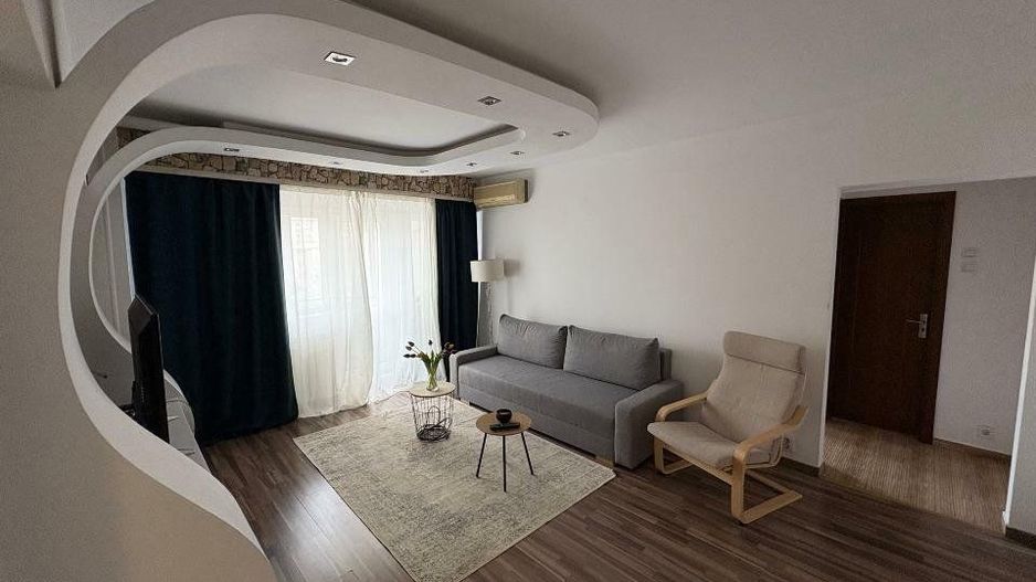 Apartament 4 Camere Piata Constitutiei - Poză 1