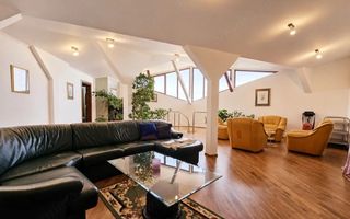 Vila Premium de Vanzare 241 mp I Sisesti - Poză 1