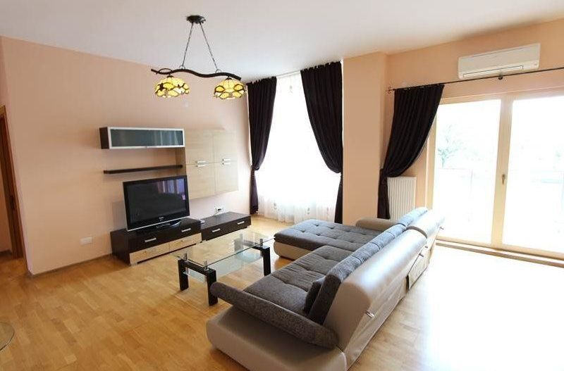 APARTAMENT DE LUX IN ZONA CENTRALA - Poză 2