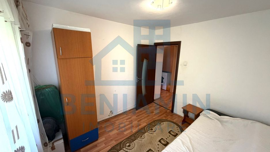 3 camere decomandat etaj 3 Bigul Nou -centrala -72mp - Poză 9