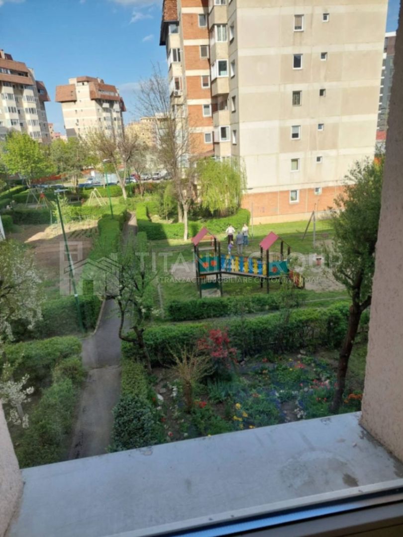 Apartament 2 camere+boxa Racadau, garaj disponibil - Poză 4