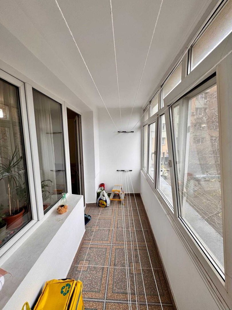 Apartament 3 camere Drumul Taberei - Poză 11