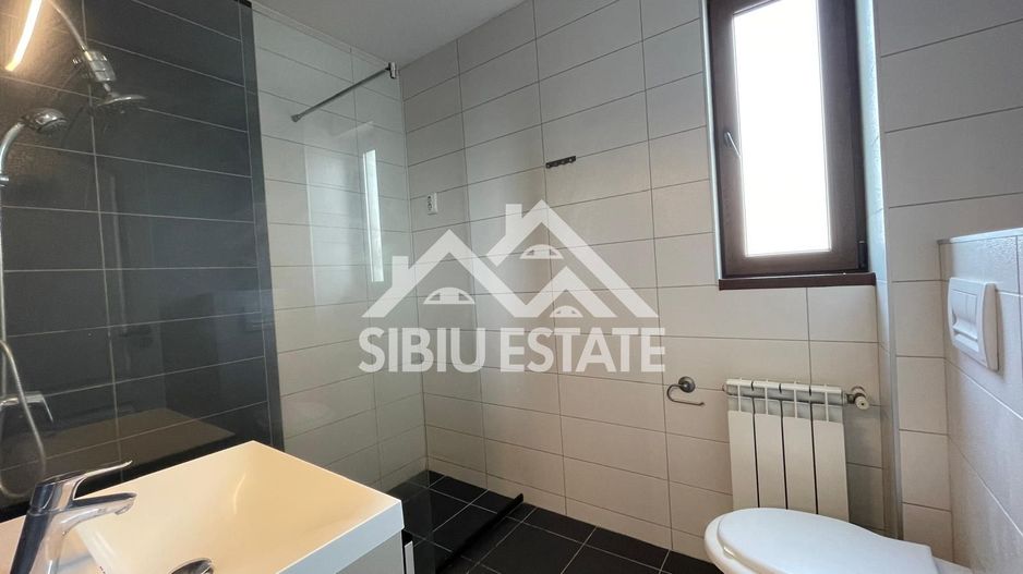 Apartament de inchiriat central 2 camere, parcare subterana Sibiu - Poză 10
