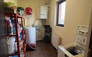 Vila ideala pentru familie numeroasa Clinceni - Poză 11