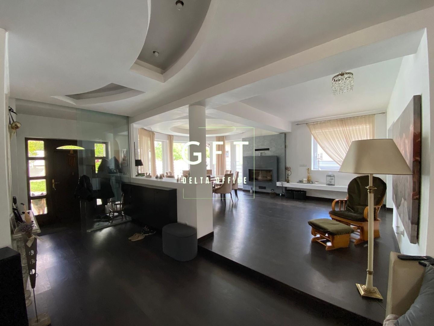 PRET REDUS!!! Vila de lux, P+E+M, piscina, 7 minute de centru Bistritei - Poză 6