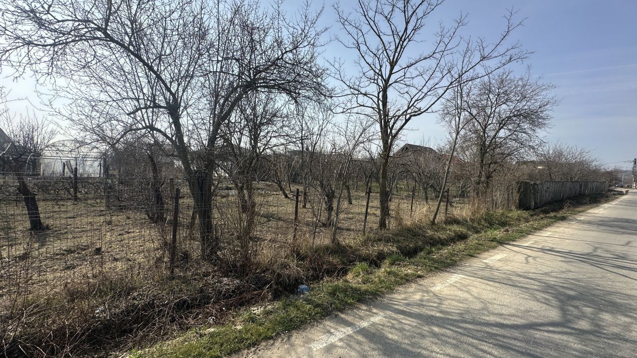 Parcele de 400 mp intravilan str. Olteni, Mosoaia, Arges - Poză 2
