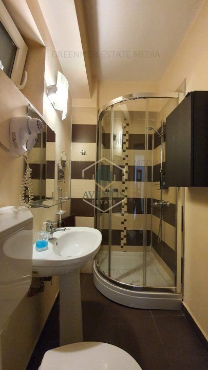 Piata Romana ASE, renovat complet modern, vedere stradala, listat pe AIRBNB - Poză 6