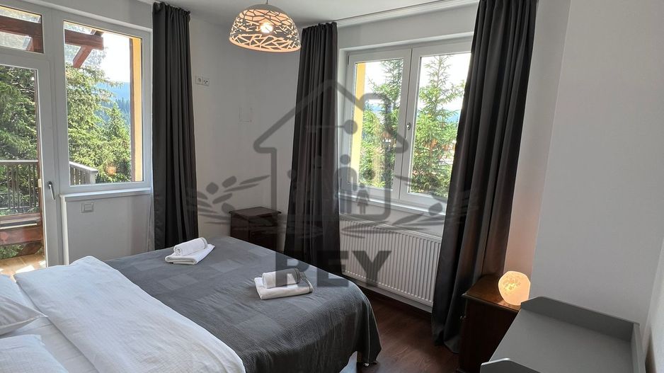 Casă de vacanța / Vilă în Păltiniș cu piscina acoperită și încălzită - Poză 13