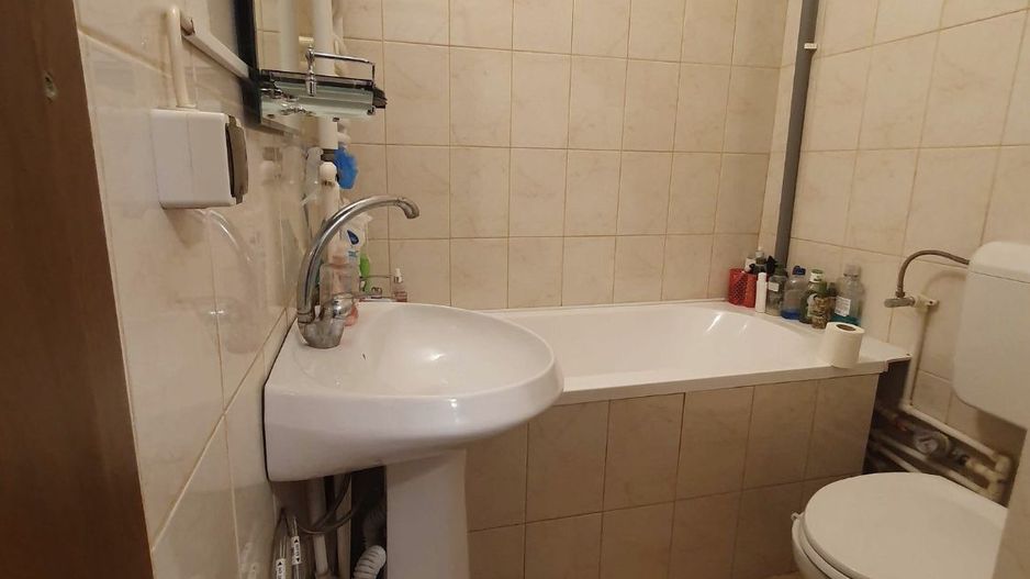 Vand apartament 2 camere - Poză 5