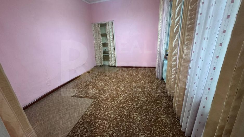 Vânzare, apartament la sol, strada Cojocarilor, Centru - Poză 4