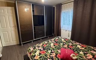 Apartament renovat și decomandat 2 camere | Zona Lunei - Poză 6