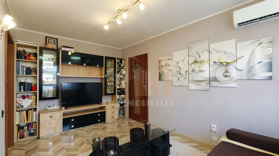 Apartament 3 camere Florilor Brasov - Poză 9