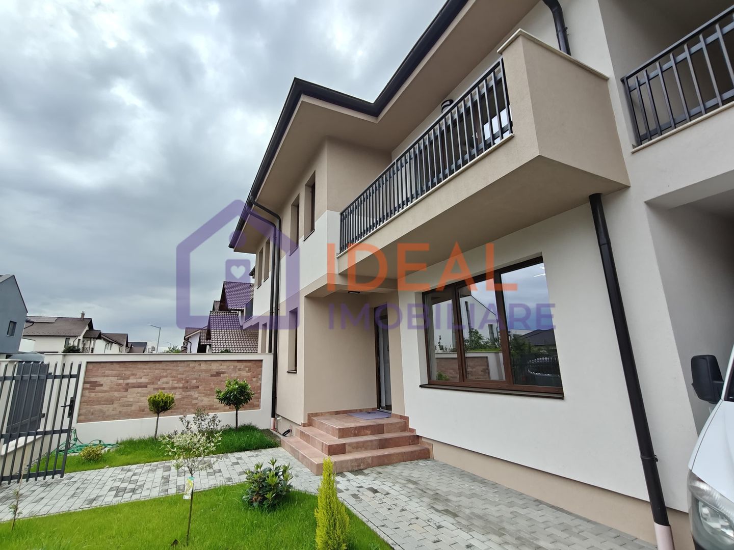 Casa cu 5 camere de inchiriat, in Cartierul Arhitectilor - Poză 1