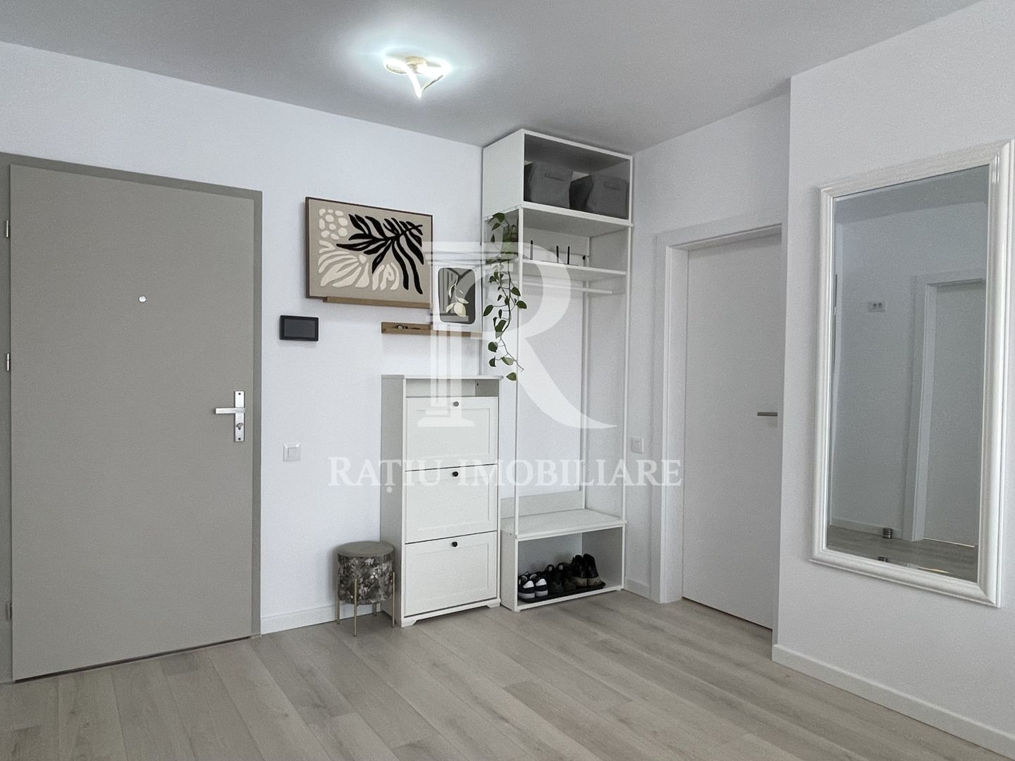 Apartament nou cu 2 camere + parcare subterană | Scala Cetate | Oradea - Poză 11