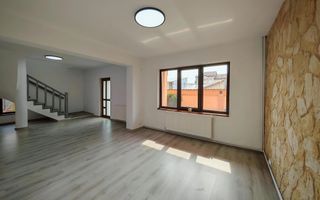 Vilă Individuală cu o curte generoasa zona Aparatorii Patriei - Poză 25