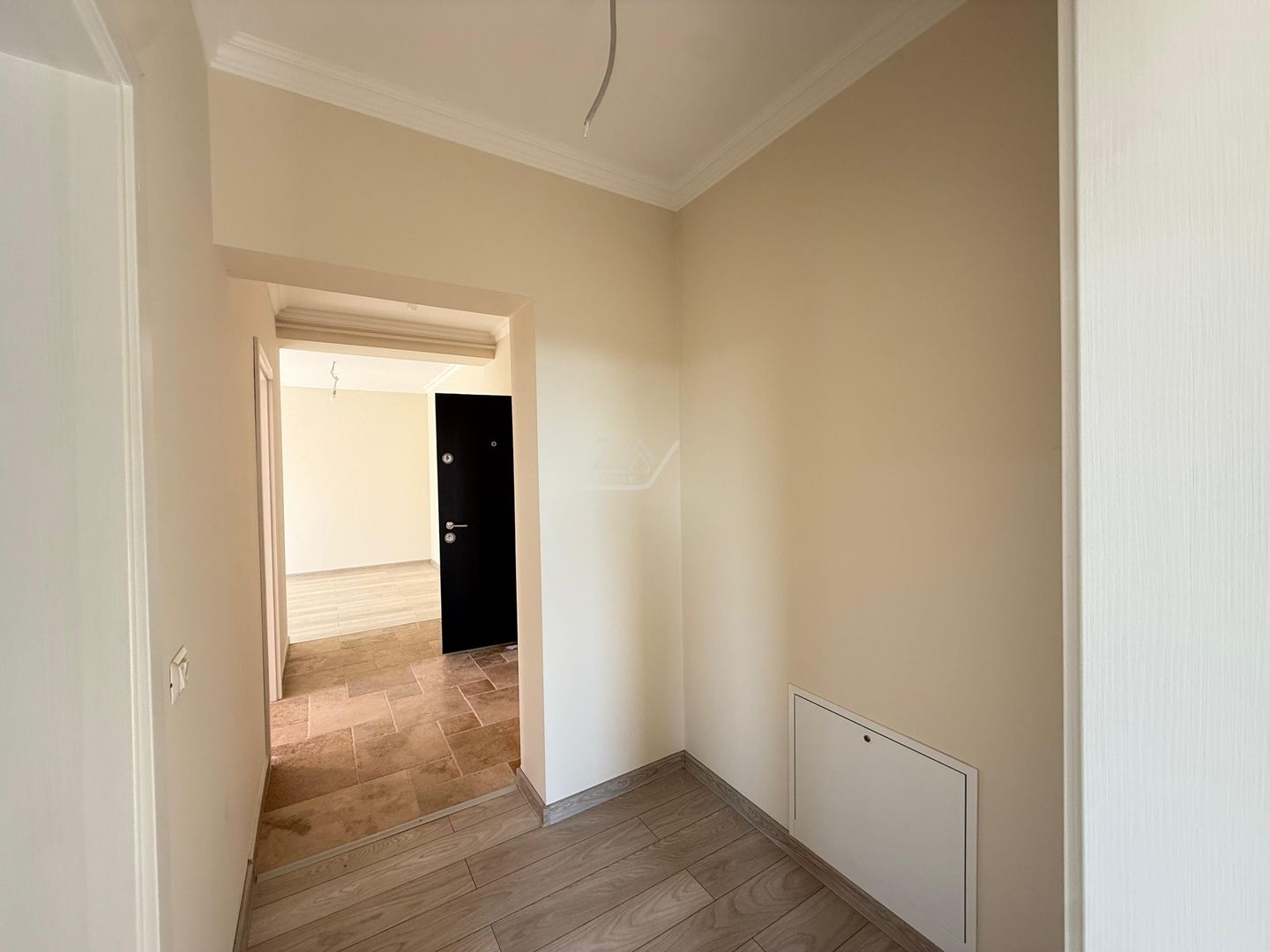 Bloc finalizat. Locatie excelenta. Decomandat. Loc de parcare. - Poză 8