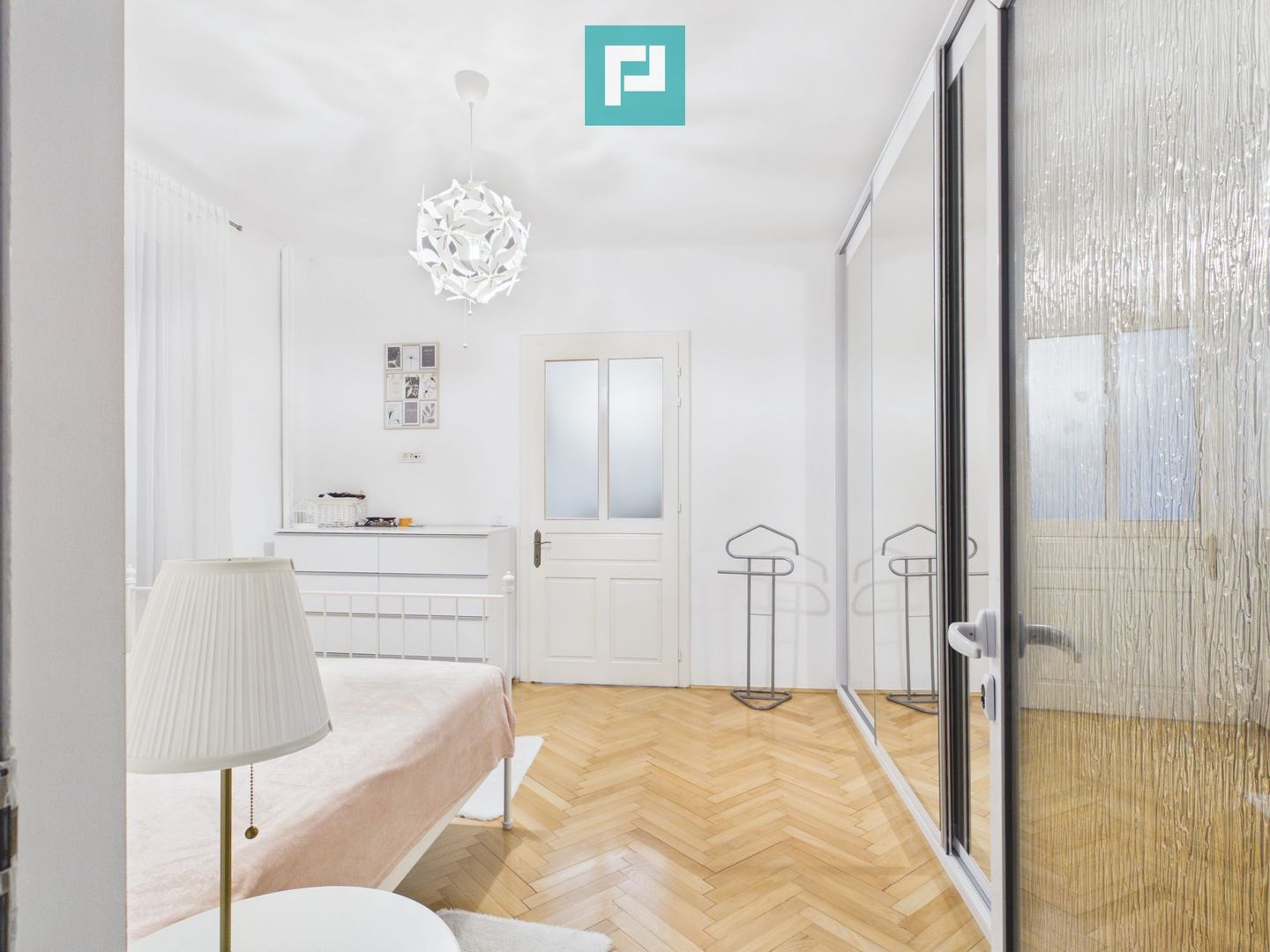 Apartament 2 camere zona Sinaia - Poză 19