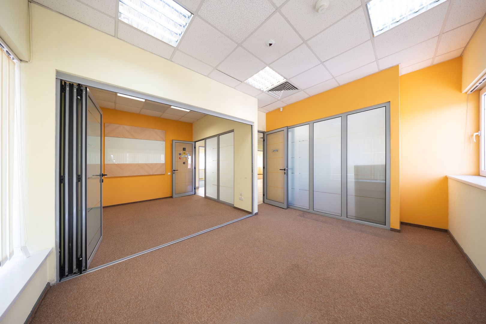 Clădire comercială de închiriat | Centrul Civic, Brașov | 612 mp utili - Poză 11