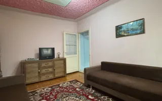 De vânzare Casă în Grădiște, curte + grădină proprie generoasă Arad - Poză 12
