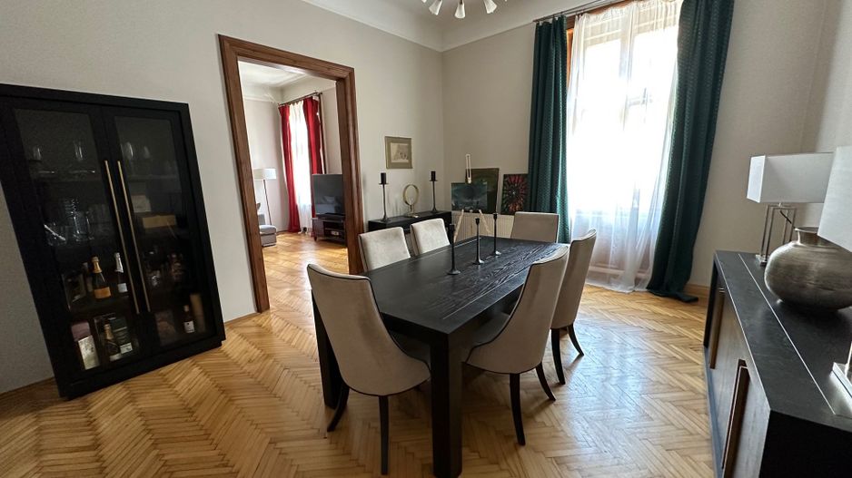 Apartament deosebit  zona Central - Poză 6