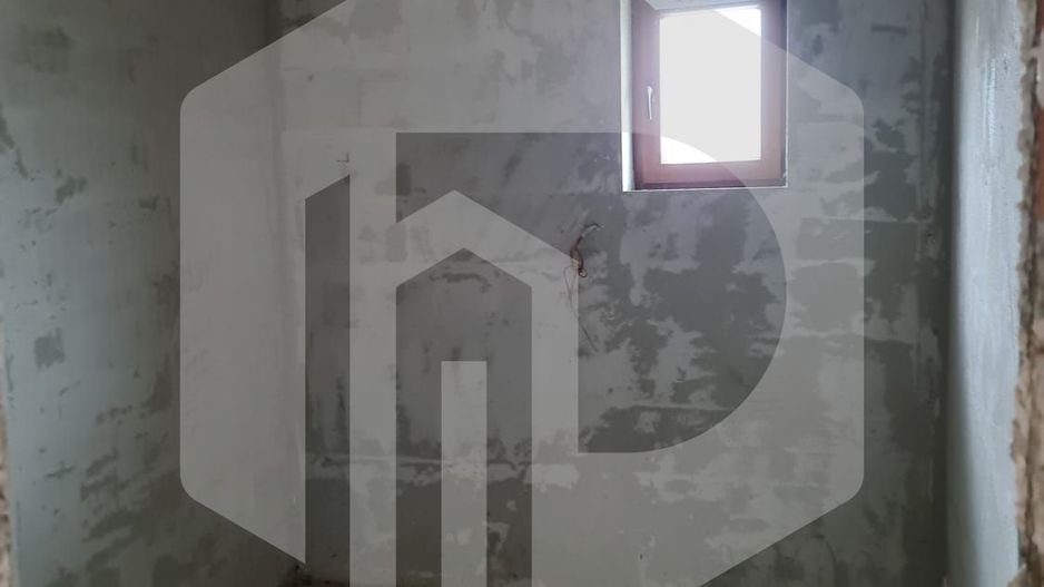 Casa pretabila pentru inchiriere | 7 camere | 290 mpu | Ocna sibiului - Poză 8