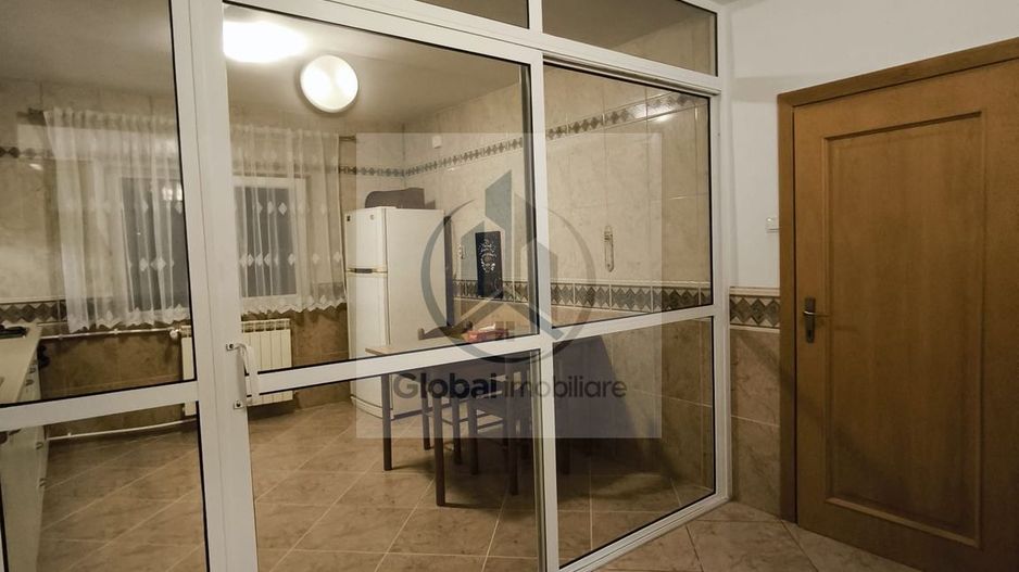 Inchiriere 3 camere vis-a-vis de MALL VITAN complet mobilat si utilat - Poză 10