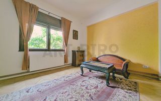 Zero comision, 120mp birou elegant in vila eclectica, Polona - Tunari - Poză 3